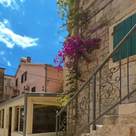 Old Town Appartamento