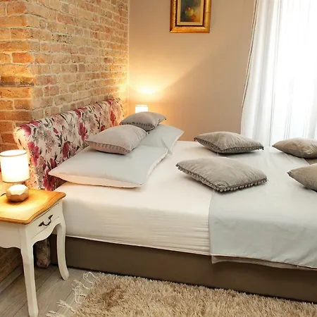 Old Town Apartment Split