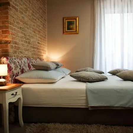 Old Town Apartment Split